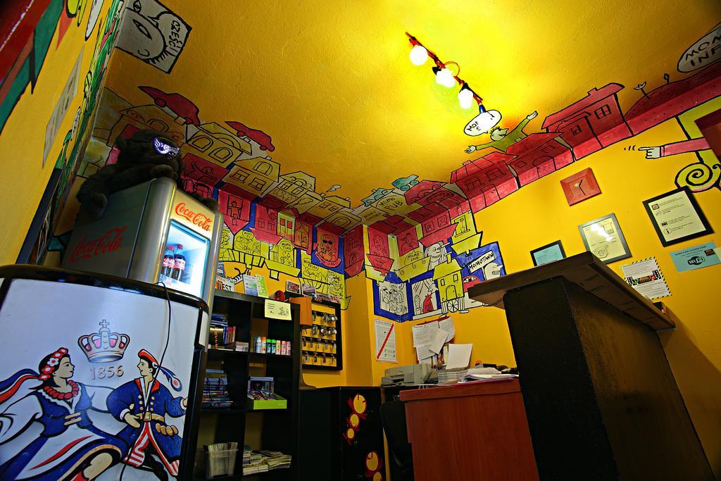 Momotown Privates Bed & Breakfast คราคูฟ ภายนอก รูปภาพ